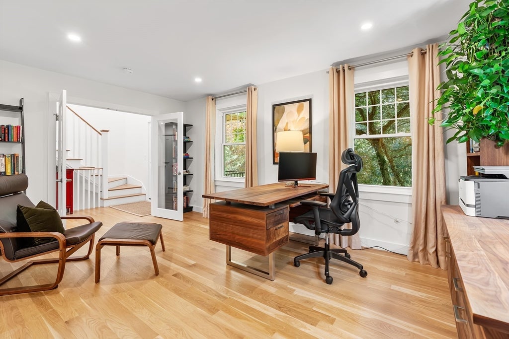334 Farm Road, Marlborough, MA, 334 Farm Road, Marlborough, MA Photo #4