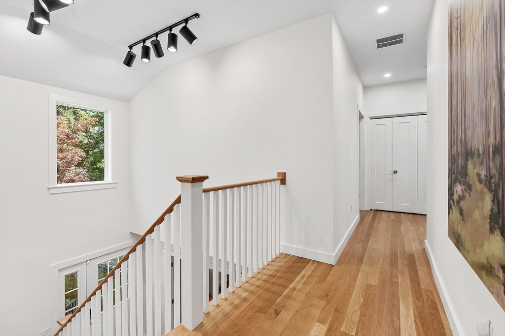 334 Farm Road, Marlborough, MA, 334 Farm Road, Marlborough, MA Photo #22