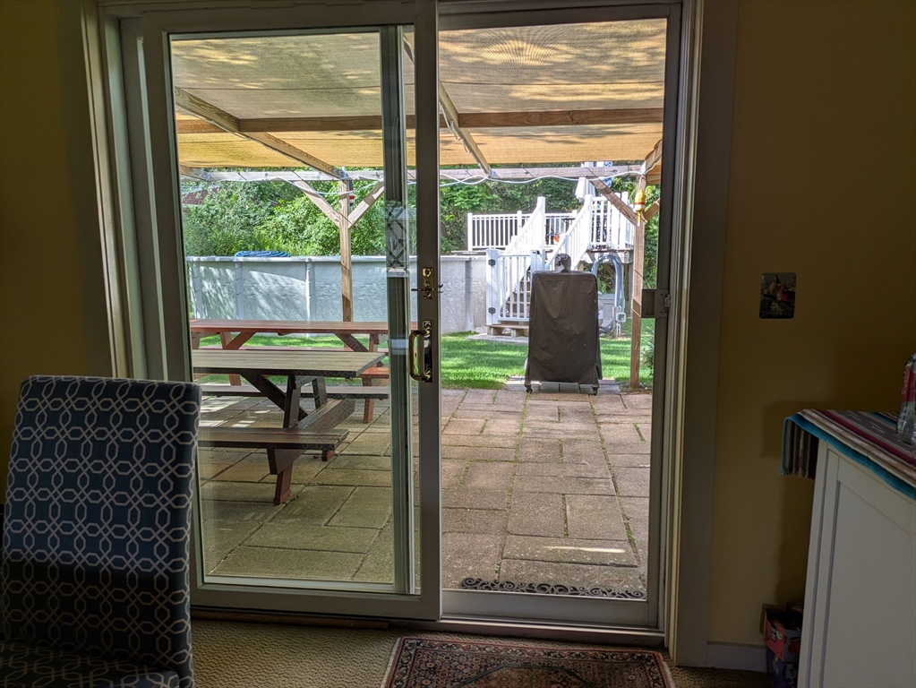 12 Lovering St