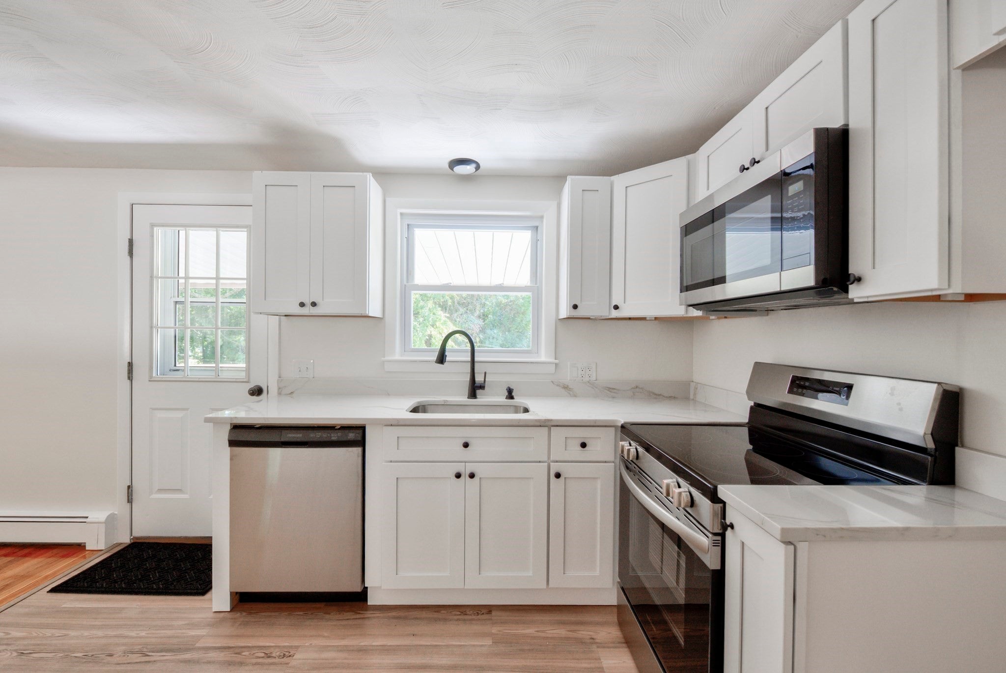 103 Columbus Ave, Stoughton, MA, 103 Columbus Ave, Stoughton, MA Photo #5