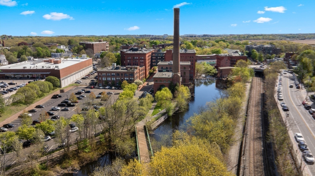 Boston, Massachusetts 02124, United States, 2 Bedrooms Bedrooms, ,3 BathroomsBathrooms,Residential,Active,125120