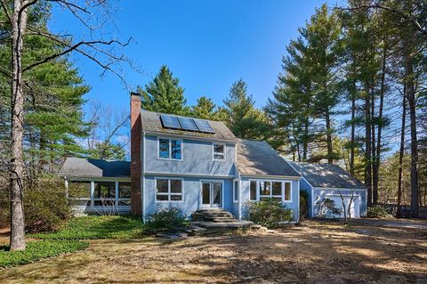 494 Station Rd Amherst MA 01002