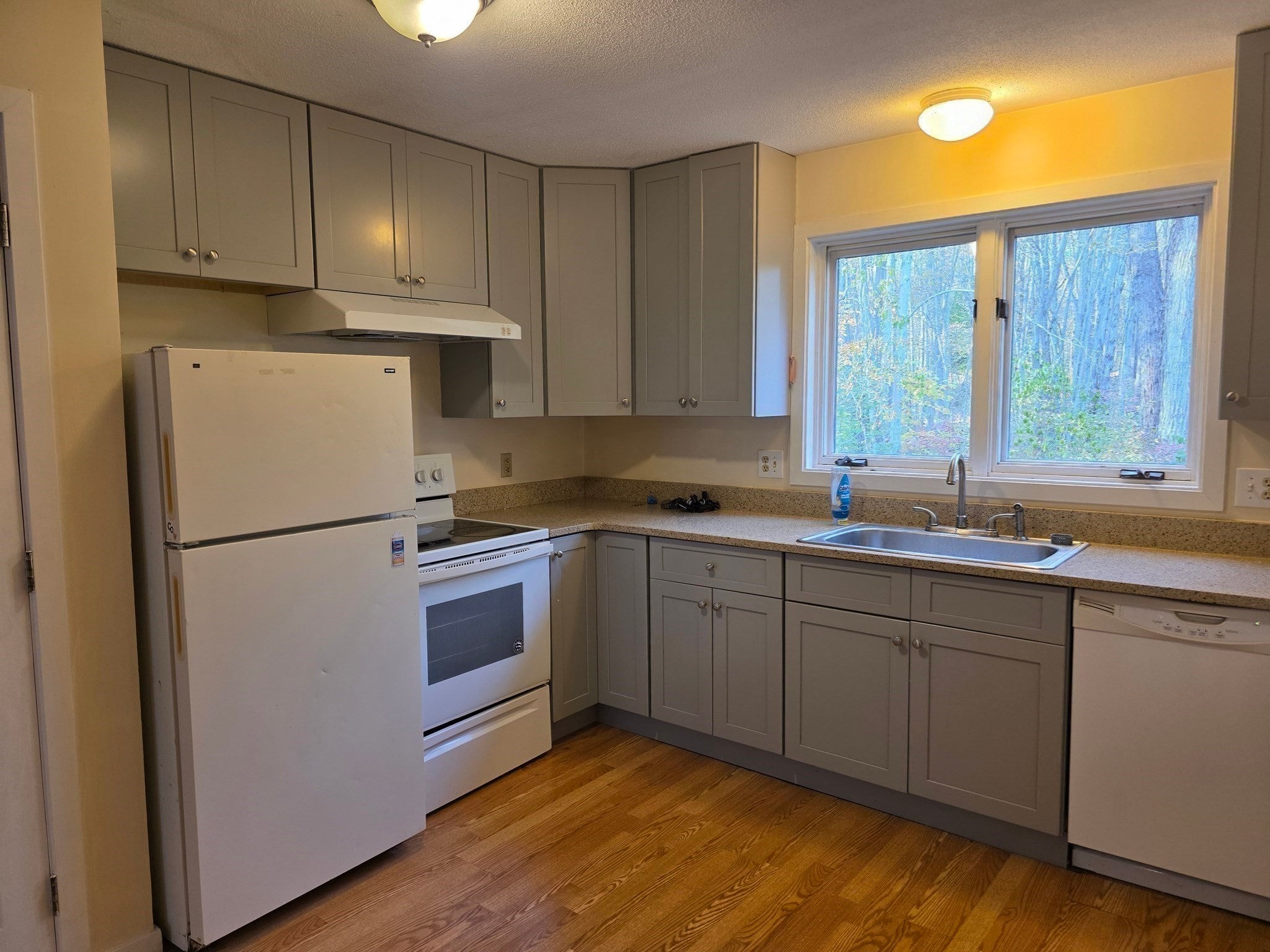 32 Salem Pl #32, Amherst, MA, 32 Salem Pl #32, Amherst, MA Photo #7