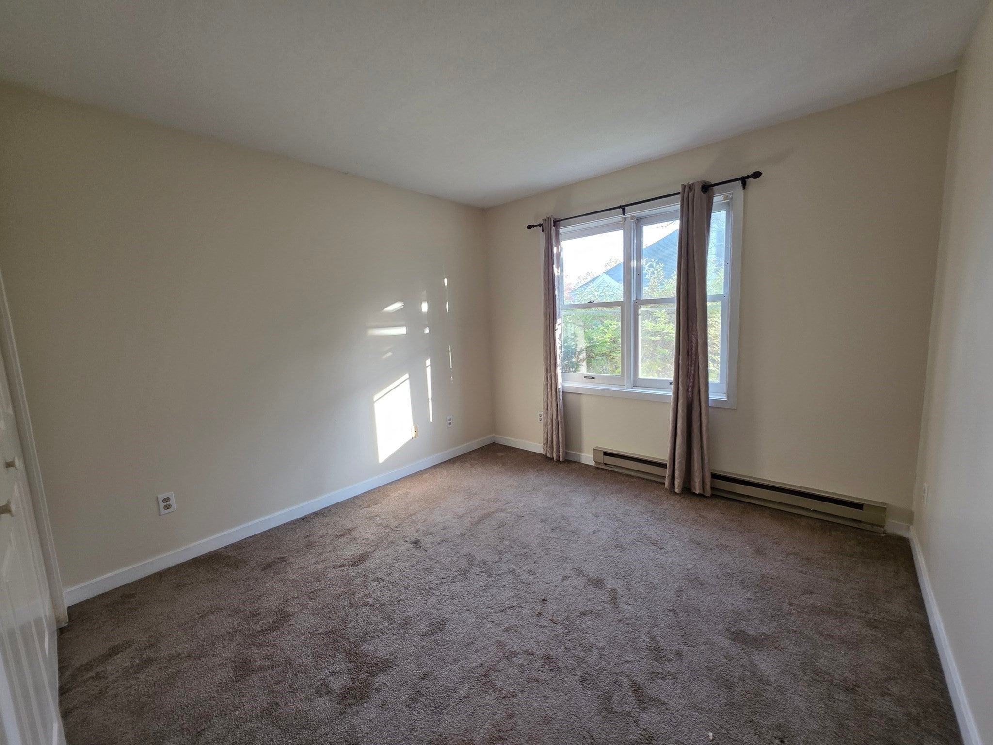 32 Salem Pl #32, Amherst, MA, 32 Salem Pl #32, Amherst, MA Photo #9