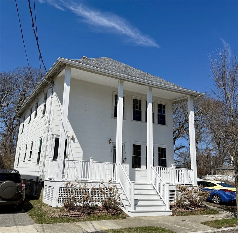 55-57 Lucas St