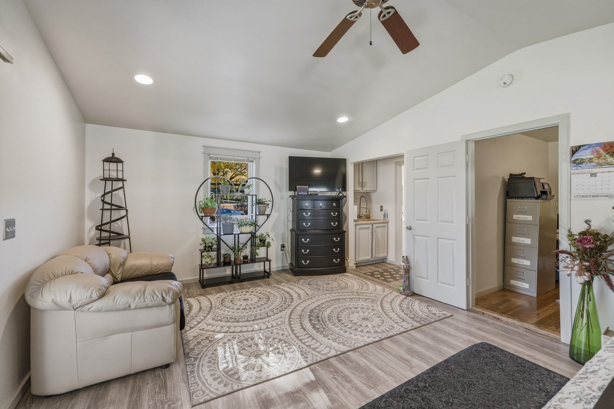 91 Batchelor St, Granby, MA, 91 Batchelor St, Granby, MA Photo #13