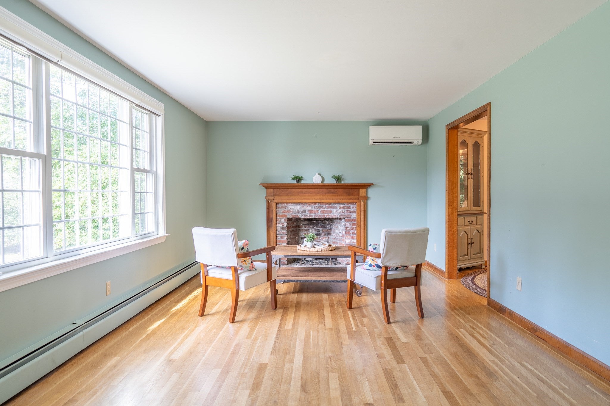 2 Mohegan Ln, Yarmouth, MA Photo #6