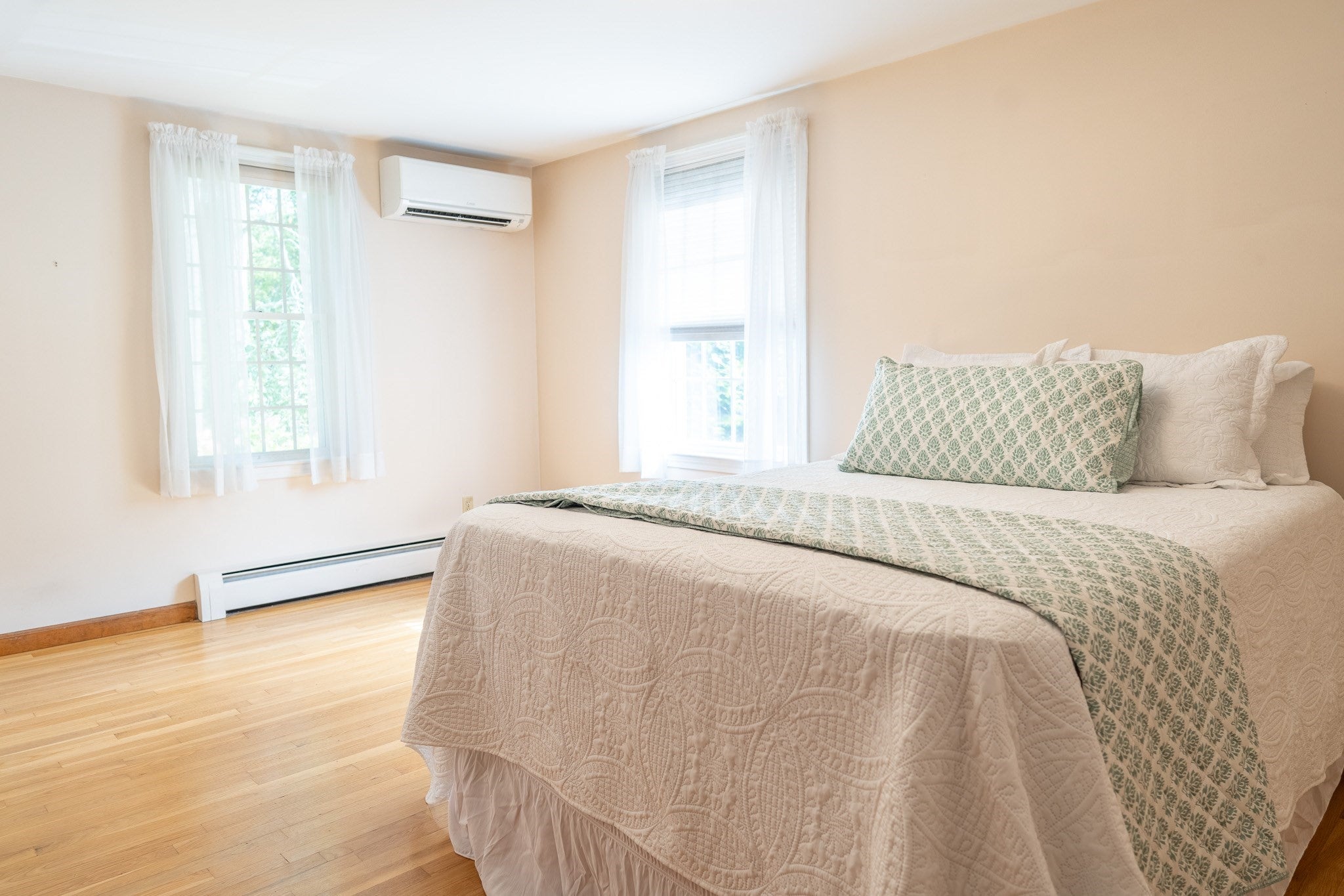 2 Mohegan Ln, Yarmouth, MA Photo #14