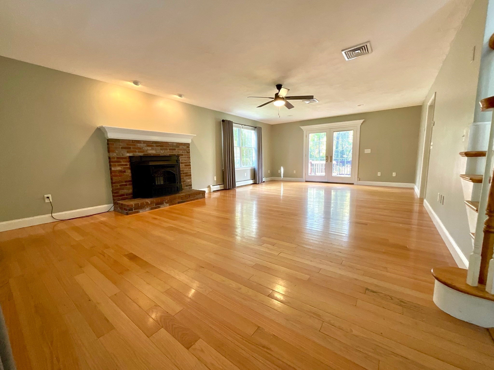 8 Anderson Ln, Grafton, MA, 8 Anderson Ln, Grafton, MA Photo #5