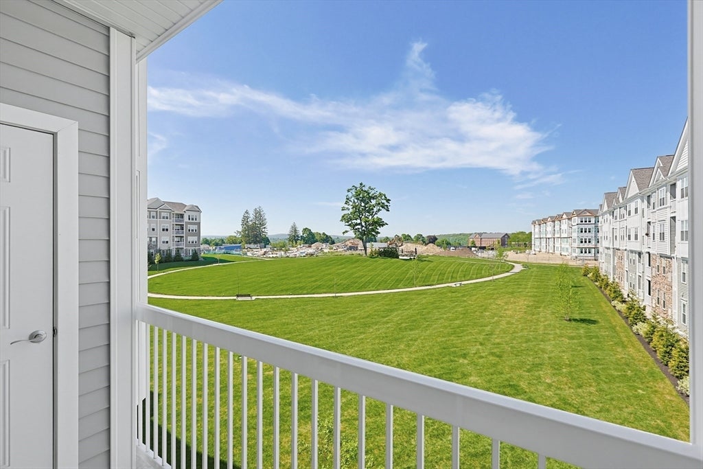 4311 Peters Farm Way 311