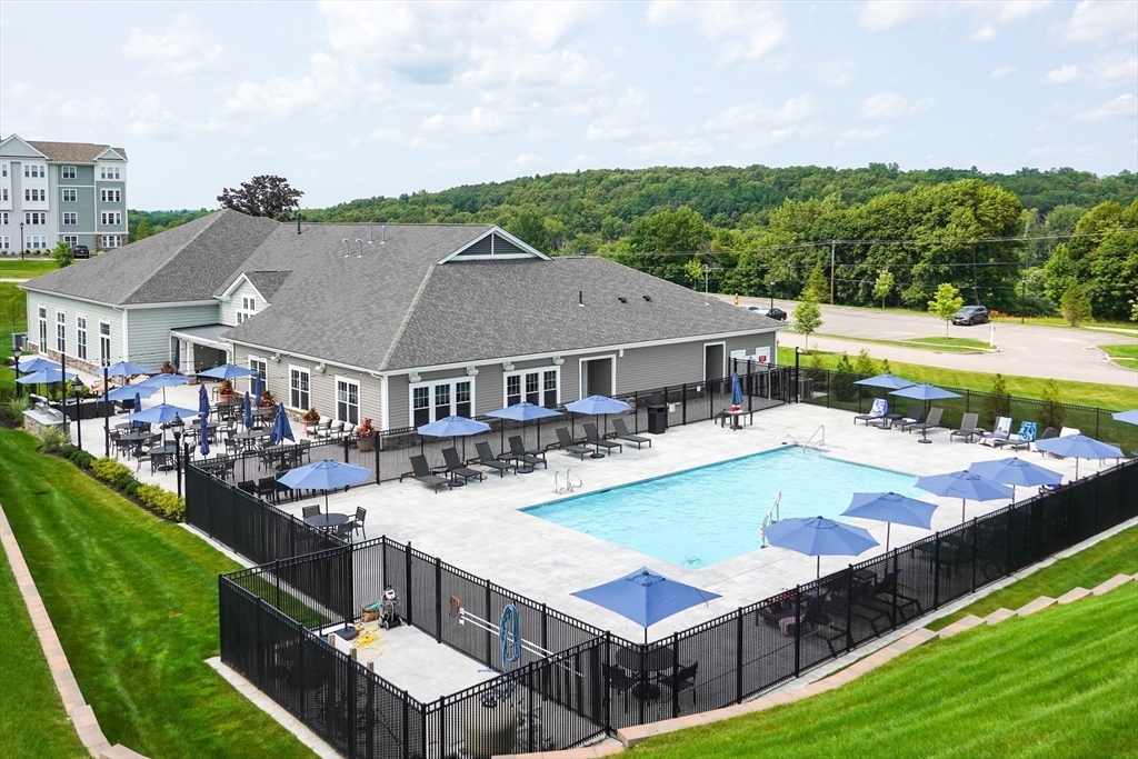 4311 Peters Farm Way 311