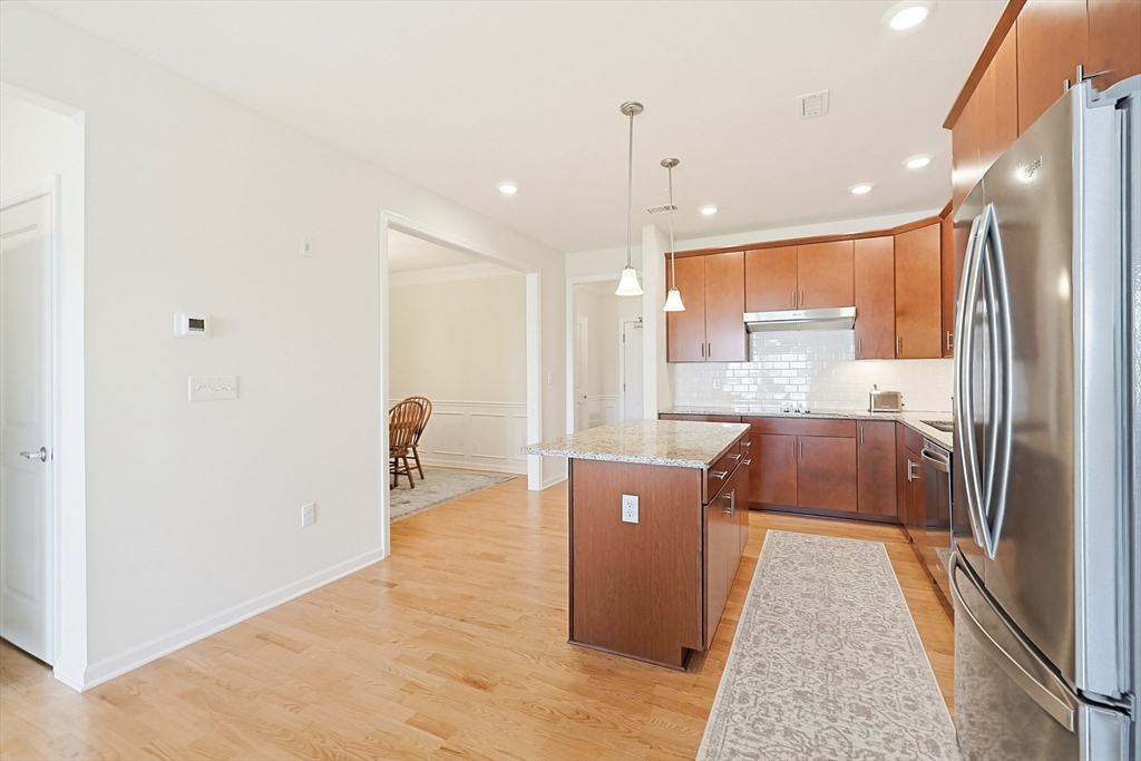 4311 Peters Farm Way 311