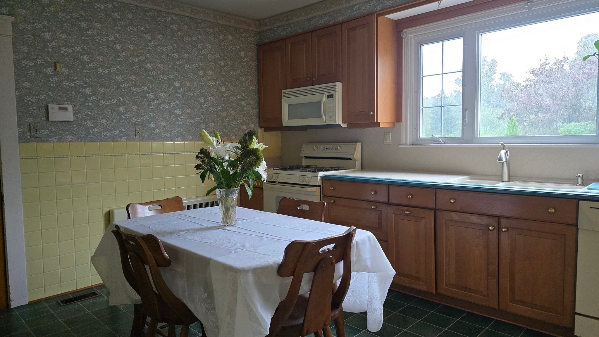21 Arbutus Road, Worcester, MA, 21 Arbutus Road, Worcester, MA Photo #17