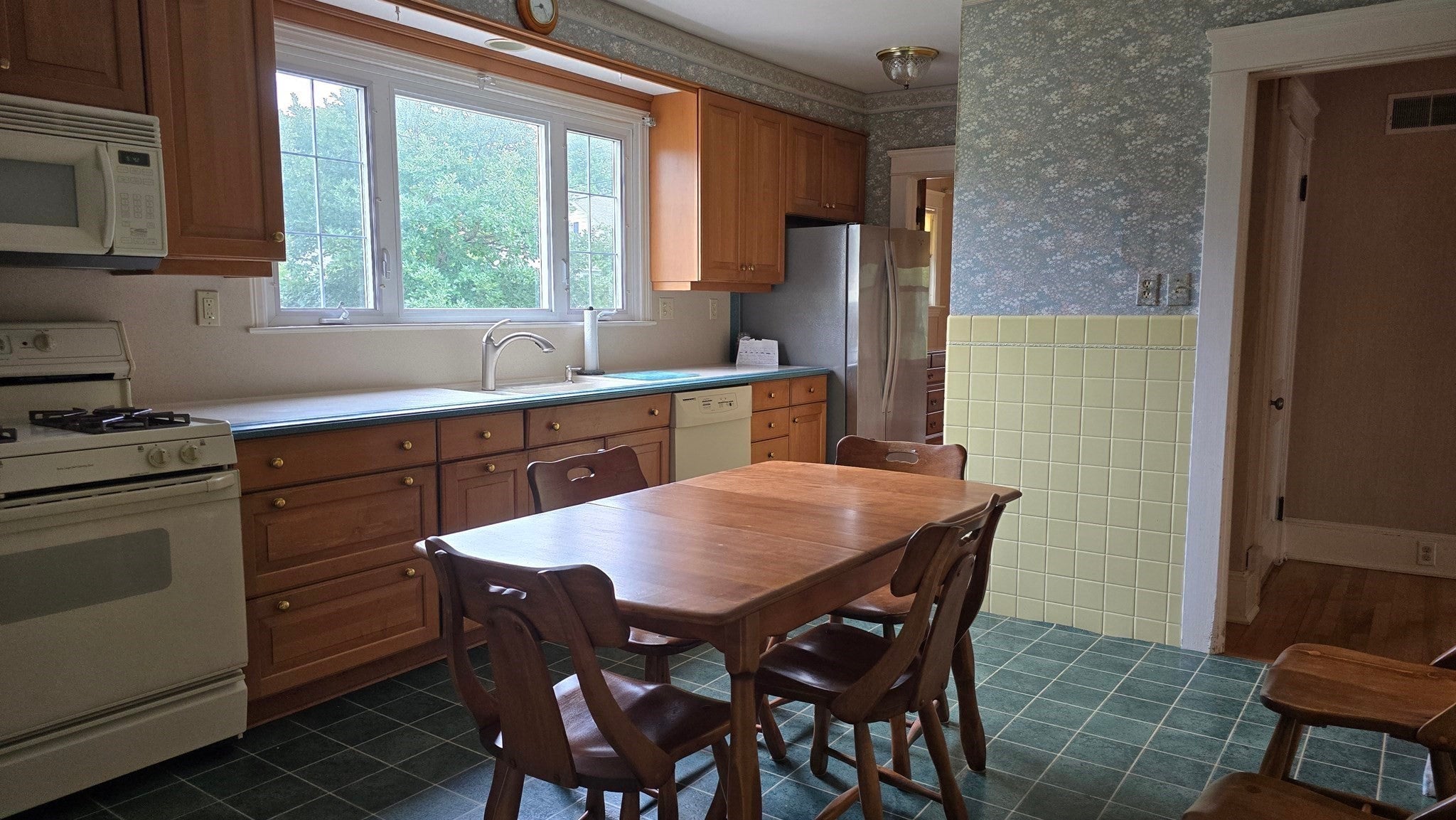 21 Arbutus Road, Worcester, MA, 21 Arbutus Road, Worcester, MA Photo #16