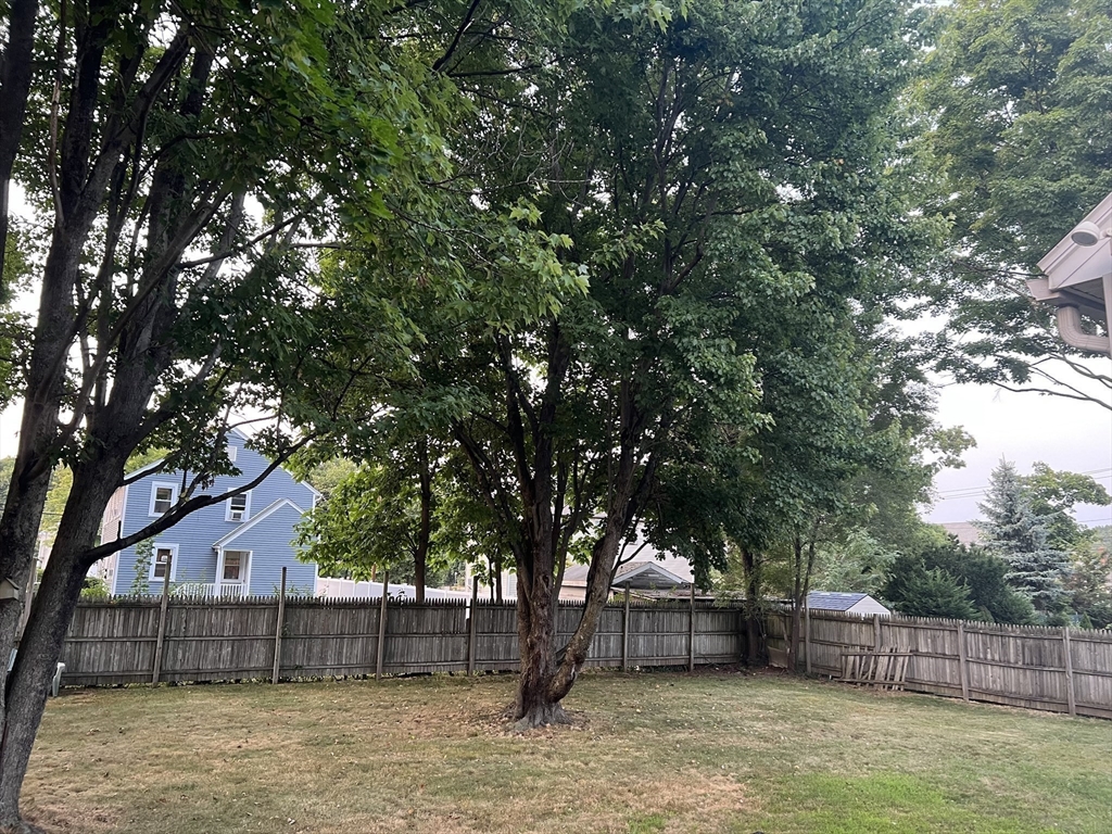 Framingham, Massachusetts 01702, United States, 2 Bedrooms Bedrooms, ,1 BathroomBathrooms,Residential,Active,224199