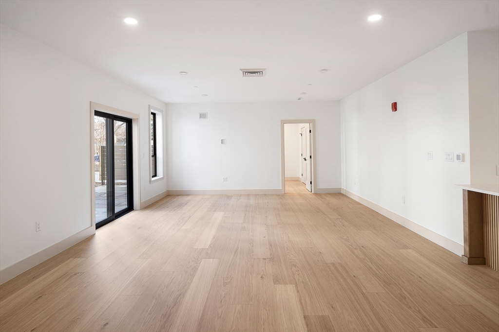 1025 Massachusetts Avenue 204