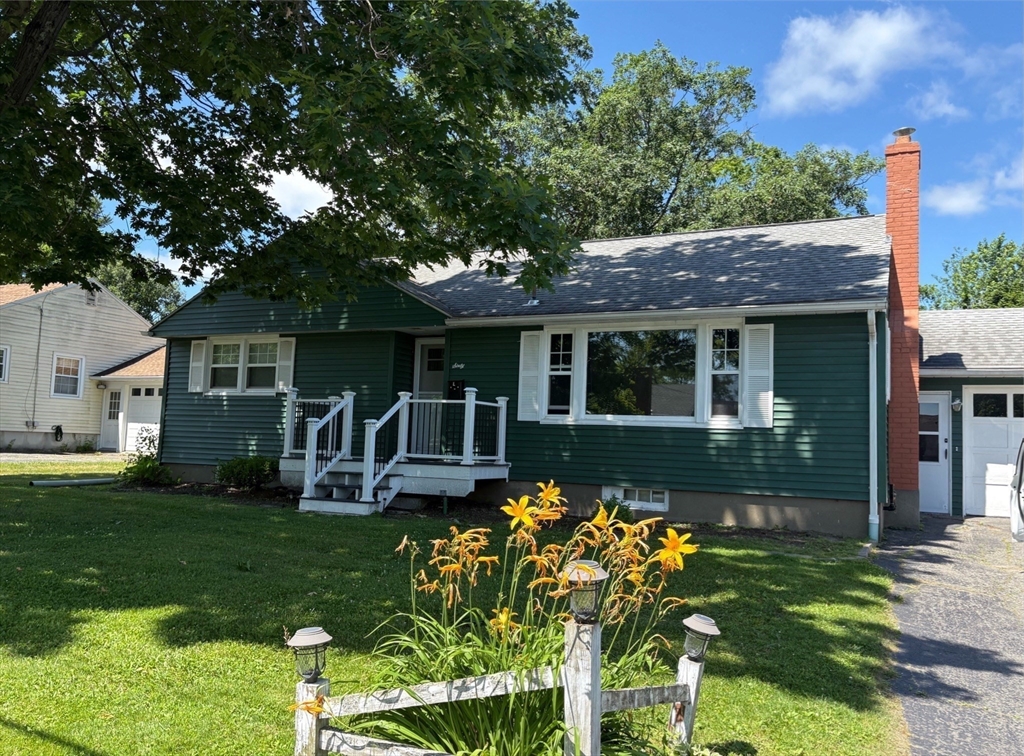 60 Donna Ave