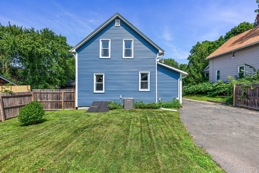 17 Temple St, Palmer, MA, 17 Temple St, Palmer, MA Photo #6