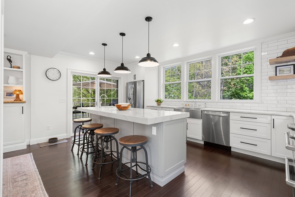 4 Birch ST, Burlington, MA, 4 Birch ST, Burlington, MA Photo #6