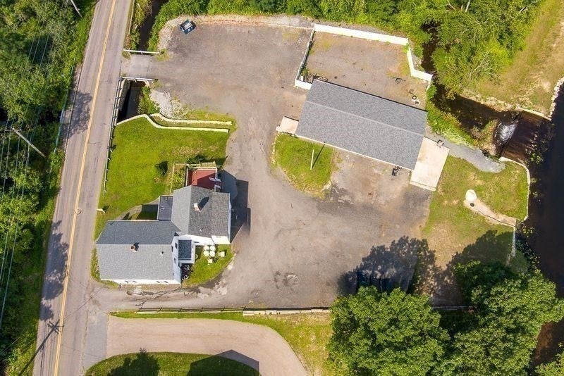 25 East St, Grafton, MA, 25 East St, Grafton, MA Photo #10