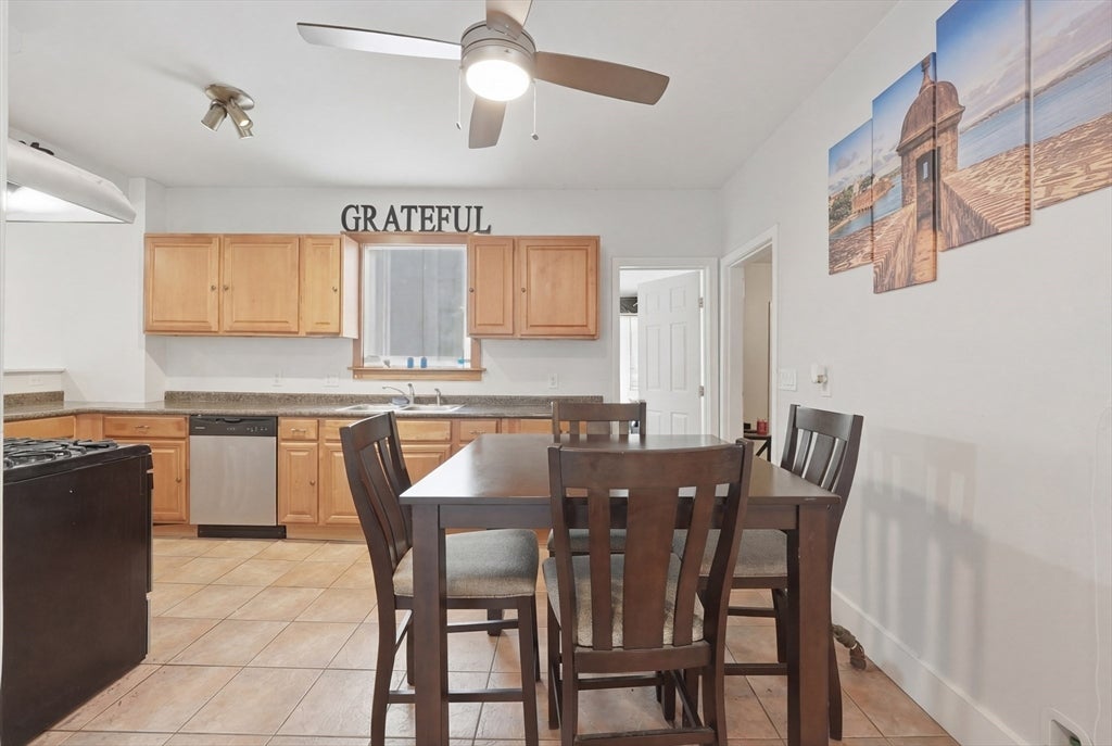 25 East St, Grafton, MA, 25 East St, Grafton, MA Photo #20