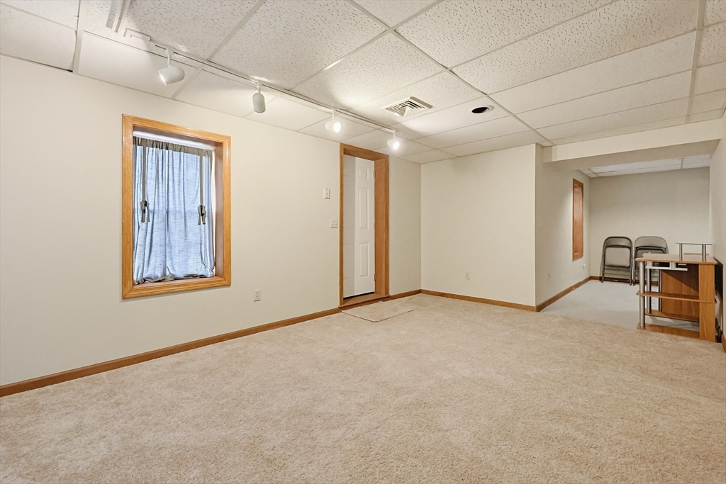 204 Laurelwood Dr #204, Hopedale, MA Photo #29