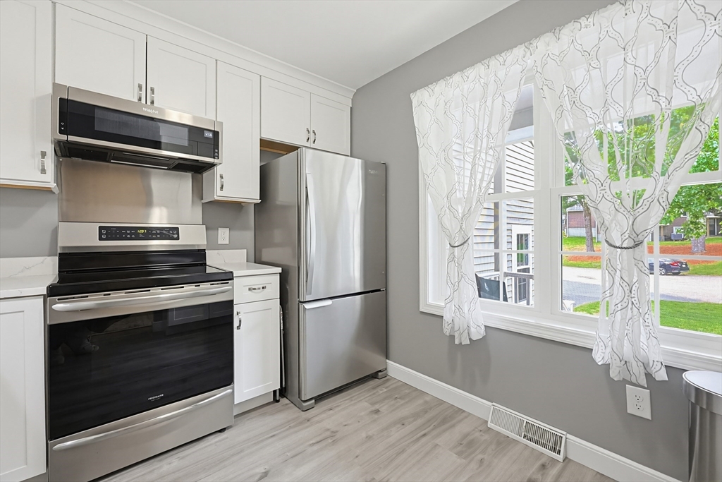 204 Laurelwood Dr #204, Hopedale, MA Photo #6