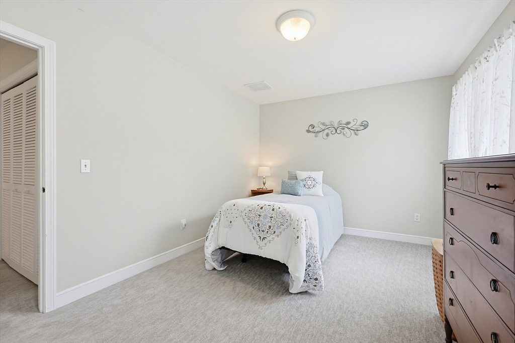 204 Laurelwood Dr #204, Hopedale, MA Photo #28