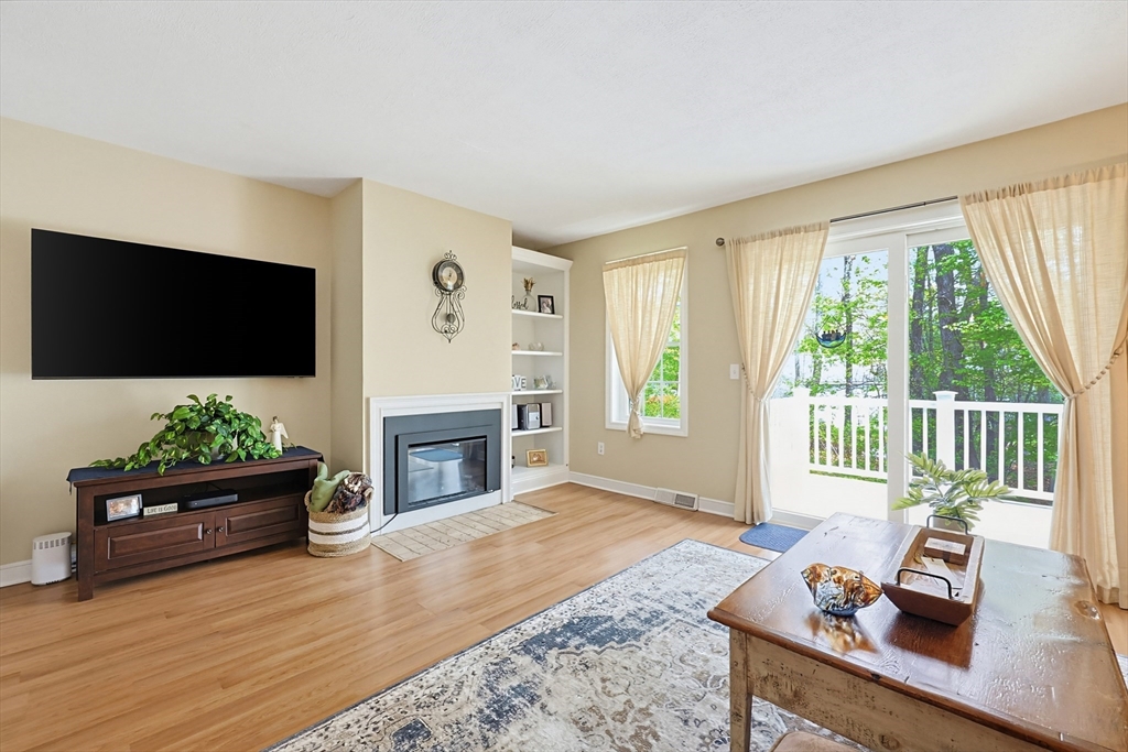 204 Laurelwood Dr #204, Hopedale, MA Photo #14