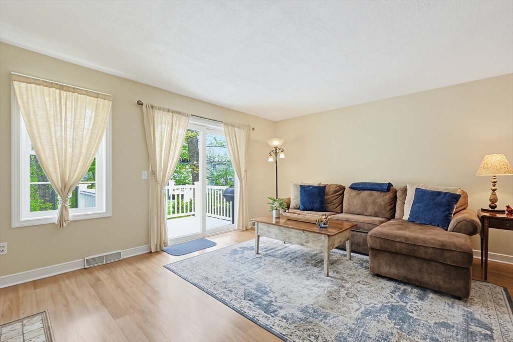 204 Laurelwood Dr #204, Hopedale, MA Photo #13