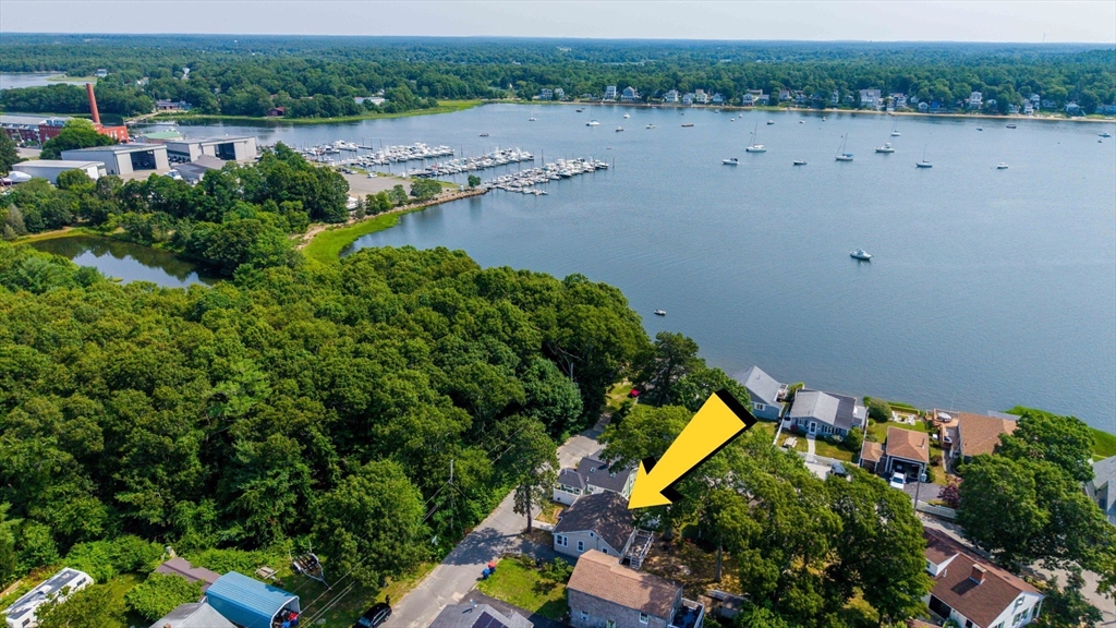 6 Pinehurst Dr