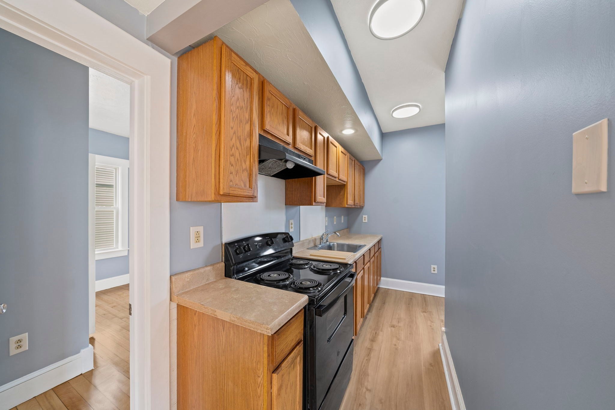 105 Nilsson St, Brockton, MA, 105 Nilsson St, Brockton, MA Photo #3