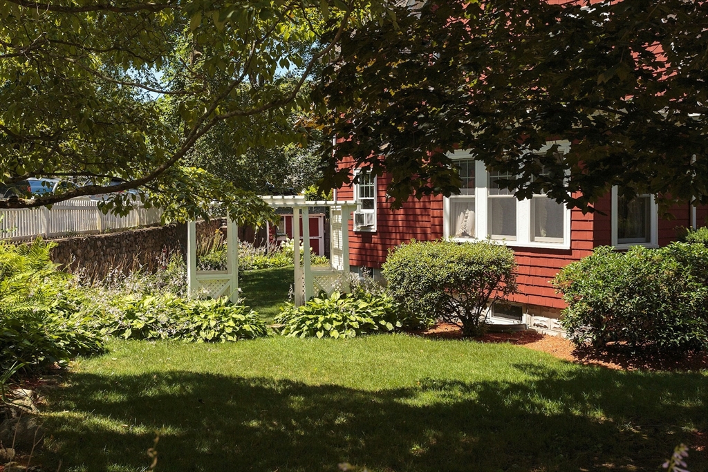 70 Woodside Road