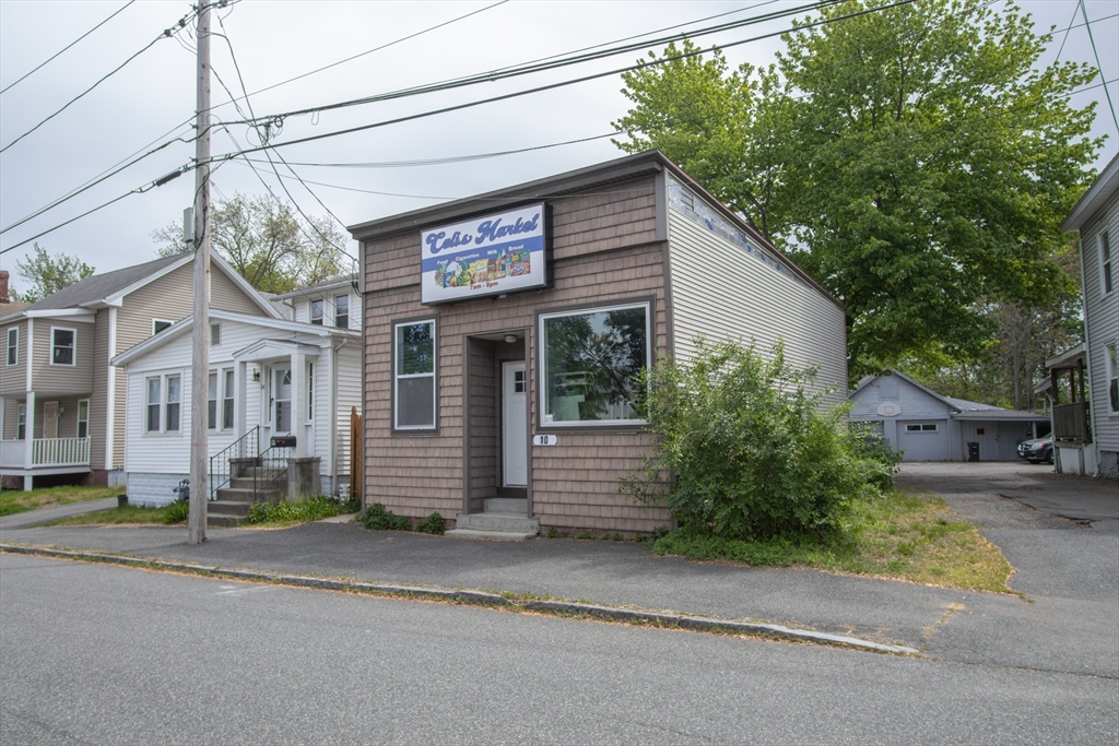 10 Taylor St