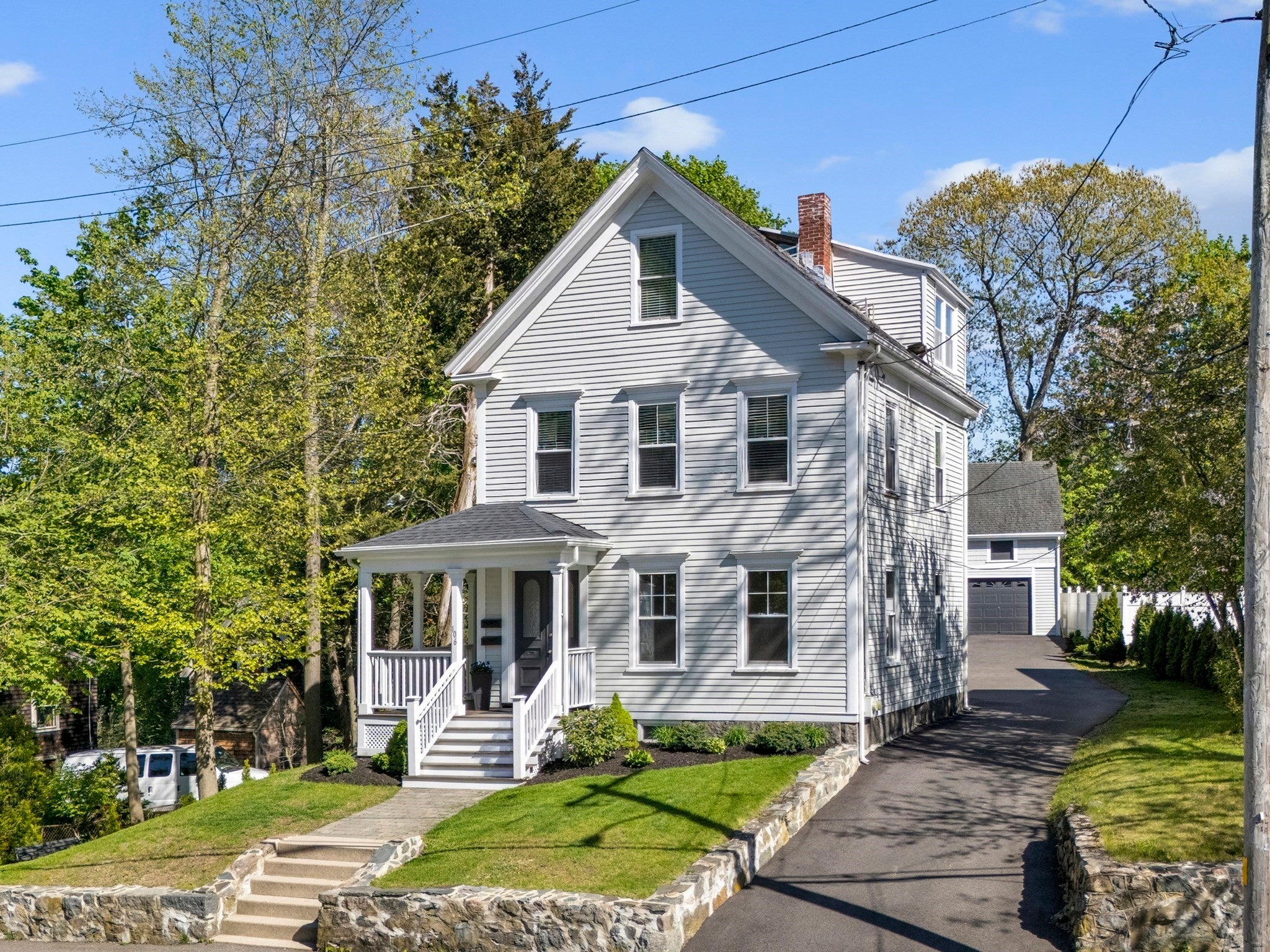 106 Central Avenue 2