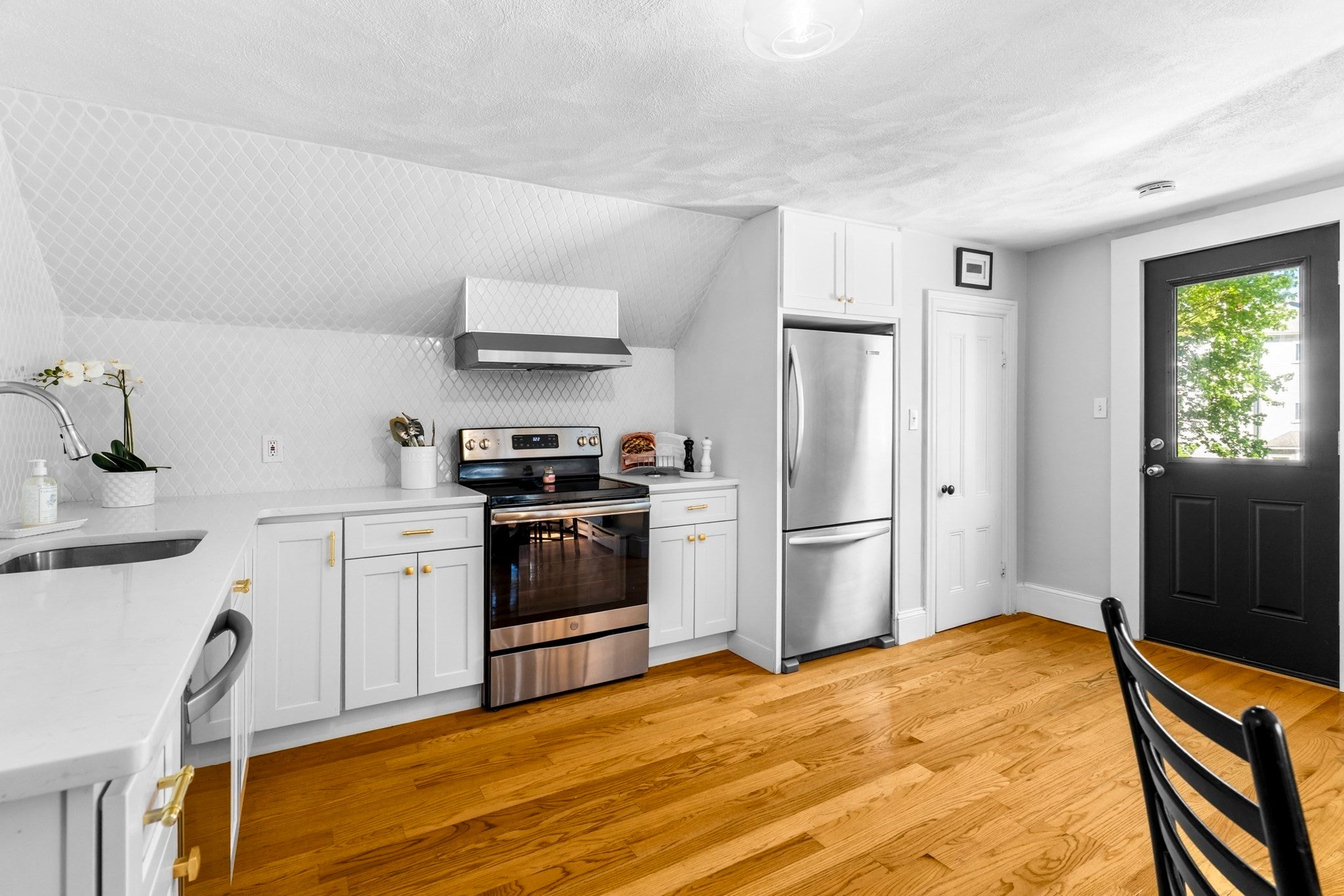 106 Central Avenue #2, Milton, MA, 106 Central Avenue #2, Milton, MA Photo #7