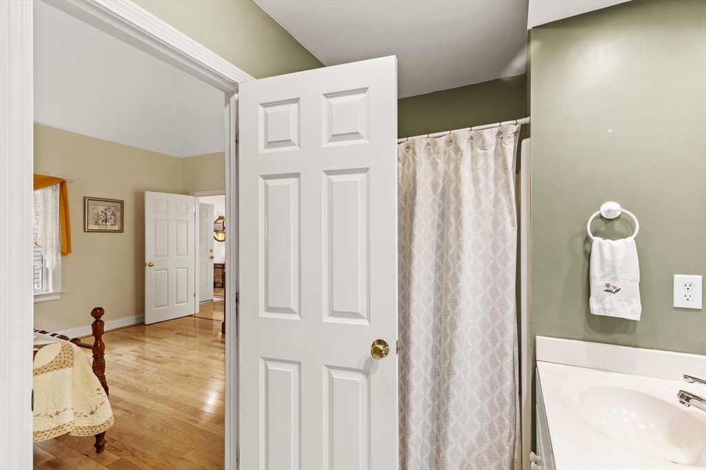13 Laurel Hill Ct #13, Bourne, MA, 13 Laurel Hill Ct #13, Bourne, MA Photo #24
