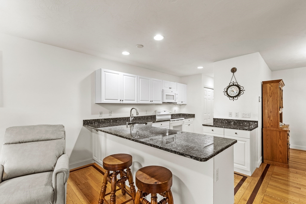 13 Laurel Hill Ct #13, Bourne, MA, 13 Laurel Hill Ct #13, Bourne, MA Photo #26