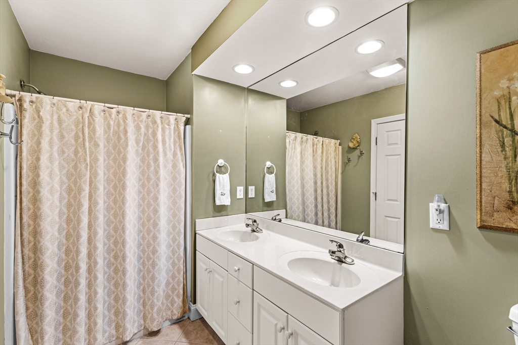 13 Laurel Hill Ct #13, Bourne, MA, 13 Laurel Hill Ct #13, Bourne, MA Photo #23