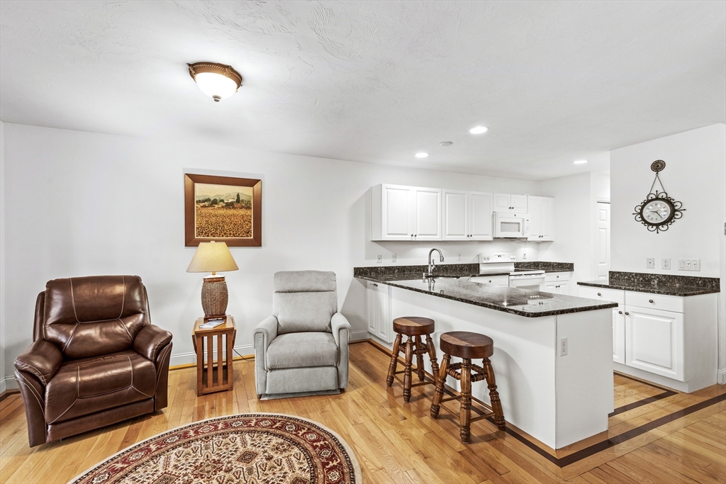 13 Laurel Hill Ct #13, Bourne, MA, 13 Laurel Hill Ct #13, Bourne, MA Photo #27