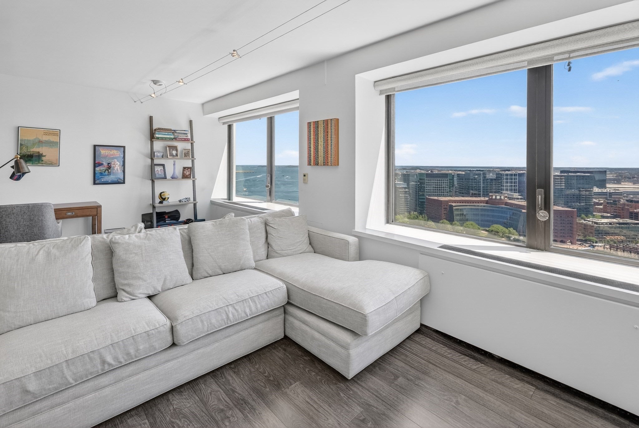 85 East India Row 33E, Boston MA 02110