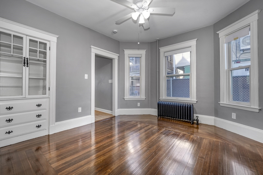 29-31 Fenwick St