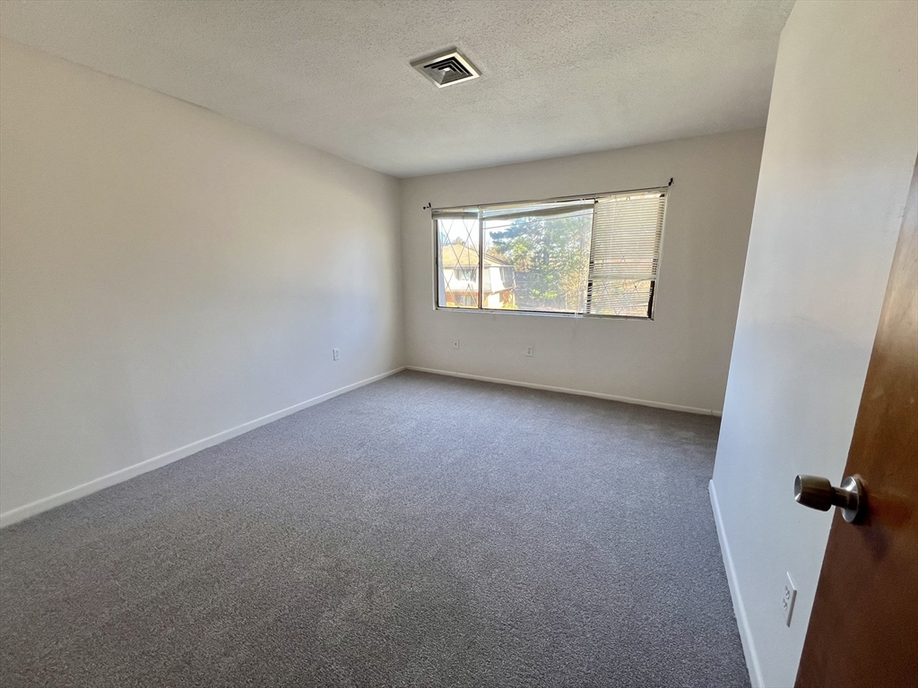 98 Farrwood Drive 98