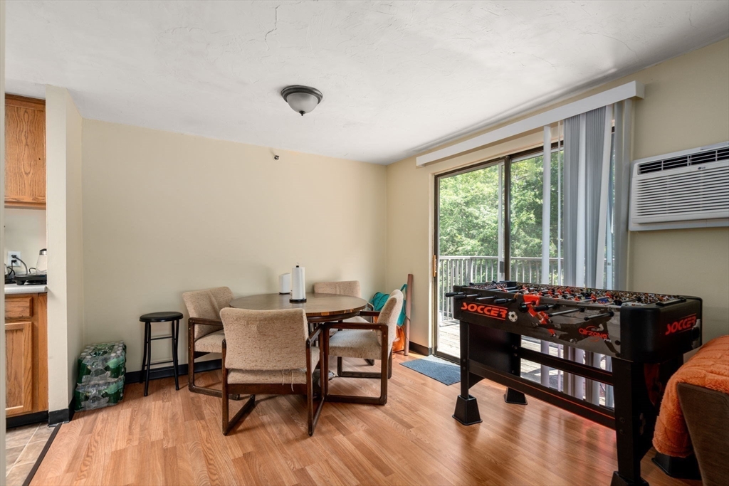 688 Boston Post Rd E 304