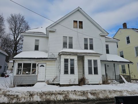 17-19 Bracewell Ave North Adams MA 01247