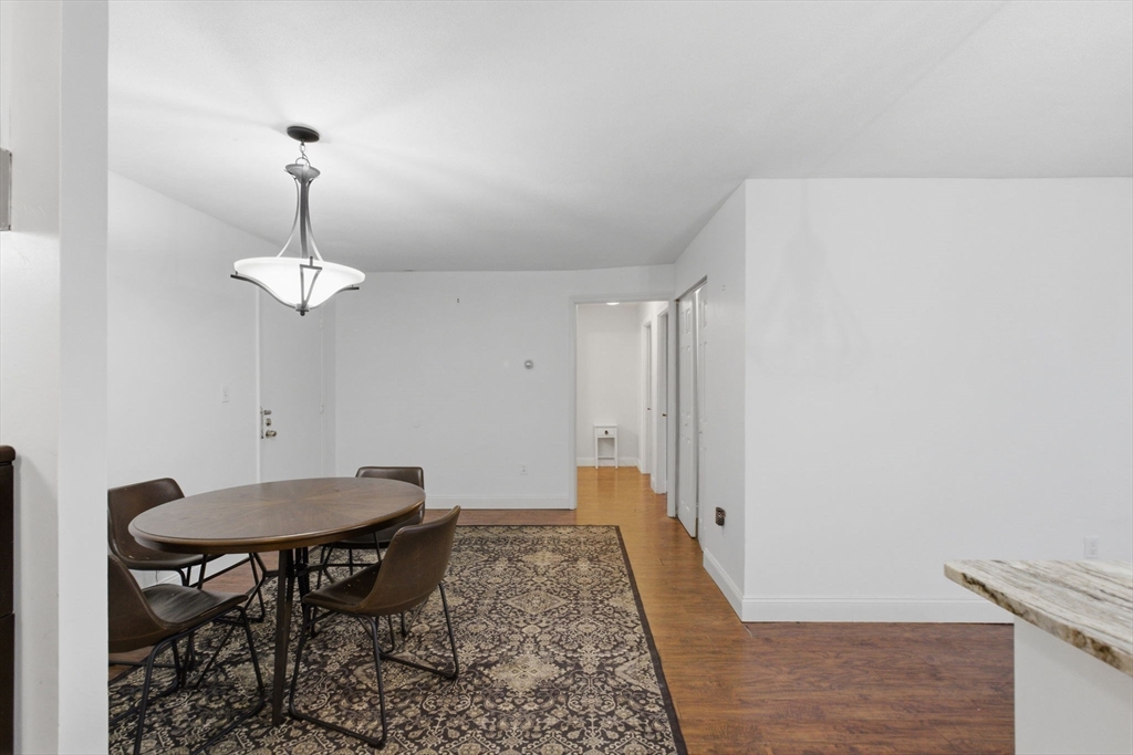1000 Governors Dr 4