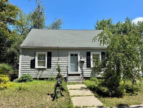 Photo of 73 Prentice St, Springfield, MA 01104 (MLS # 73549745)