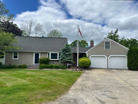 510 Sharps Lot Rd Swansea MA 02777