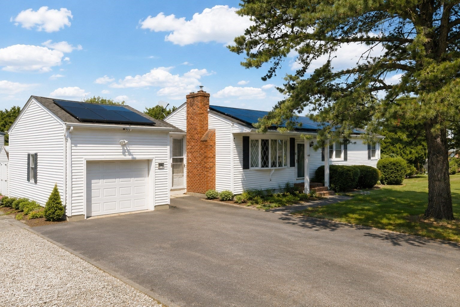 748 Warren Ave, Swansea, MA Photo #1