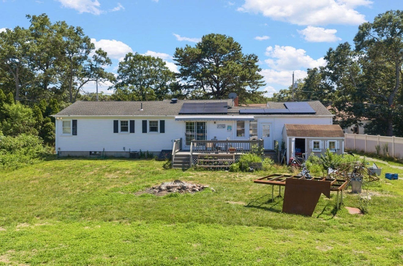 748 Warren Ave, Swansea, MA Photo #3